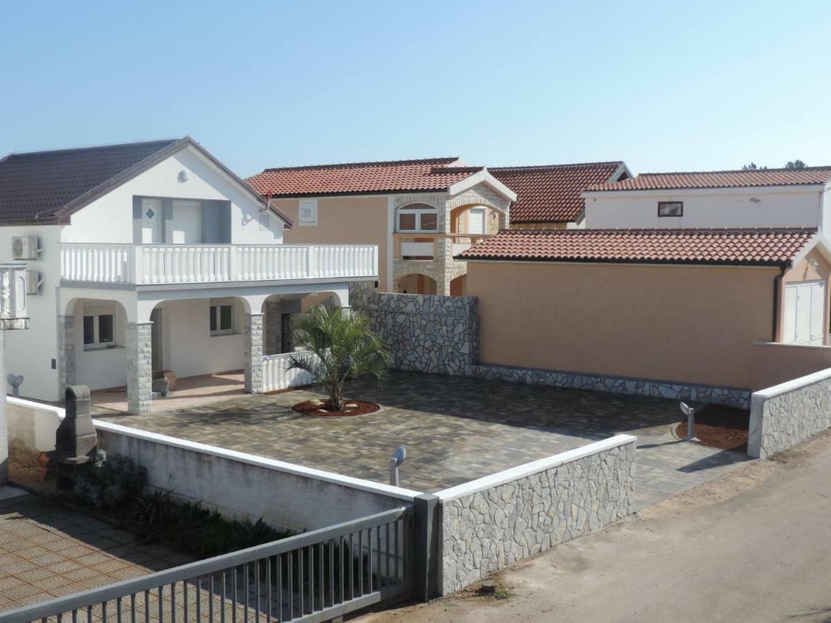 Slatina 13/1 Apartment Вир Екстериор снимка